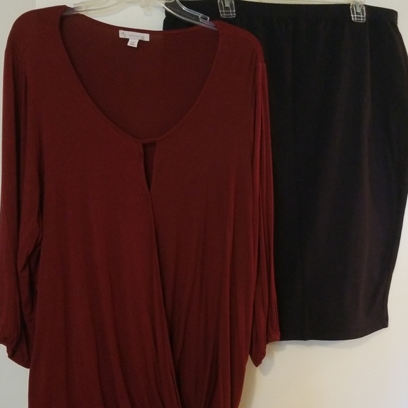 Dress Barn Dresses & Skirts - ❤2X (20) burgundy DB Blouse & Navy Blue Skirt Dress Barn Dresses & Skirts - ❤2X (20) burgundy DB Blouse & Navy Blue Skirt